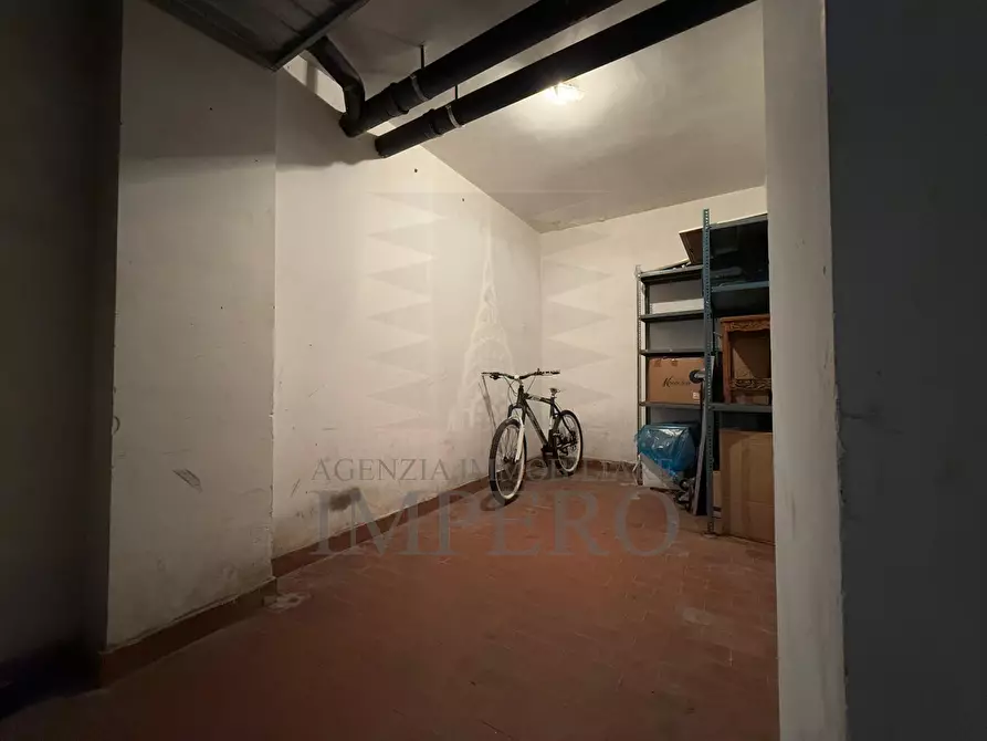 Immagine 4 di Garage in vendita  in Passeggiata Trento e Trieste 43 a Ventimiglia