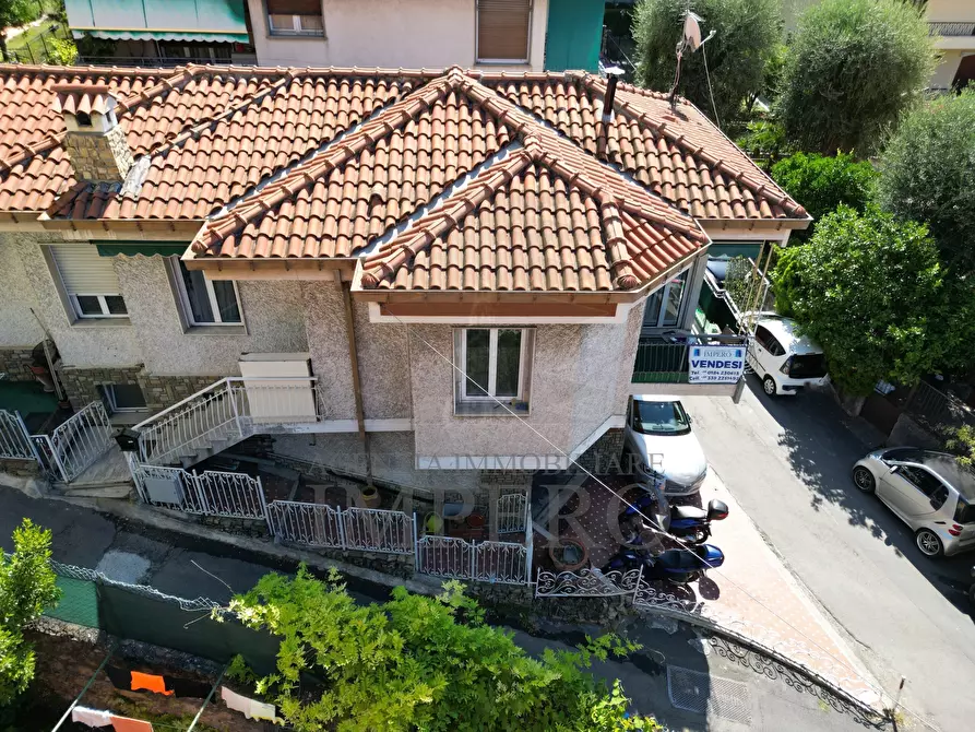Immagine 1 di Casa indipendente in vendita  in Via Poggio Ponente 41 a Vallecrosia