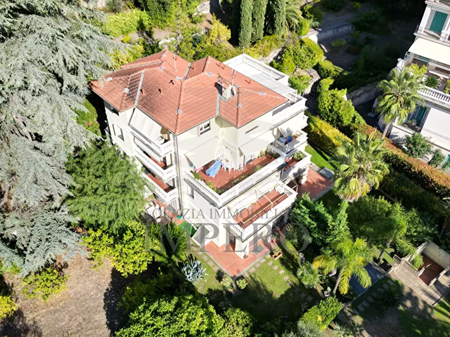 Immagine 2 di Pentalocale in vendita  in Via Galileo Galilei 3 a Bordighera