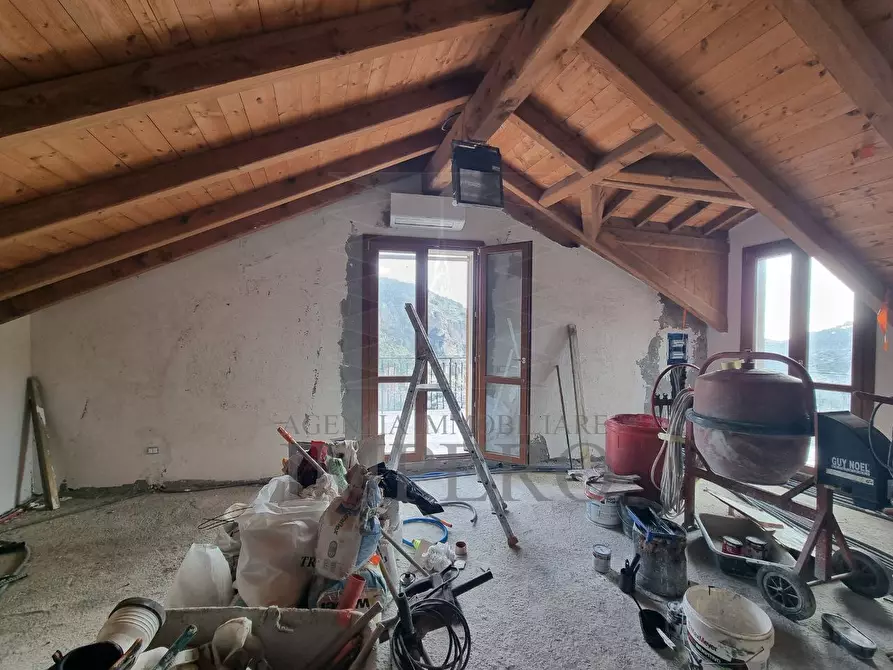 Immagine 18 di Casa indipendente in vendita  in Via Tamagna 25 a Ventimiglia