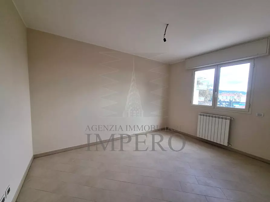 Immagine 6 di Trilocale in vendita  in passeggiata trento trieste 39 a Ventimiglia