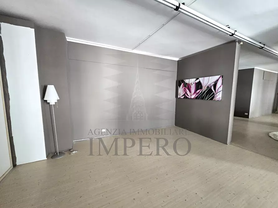 Immagine 14 di Attività commerciale in vendita  in Regione cancelli 5 a Pigna