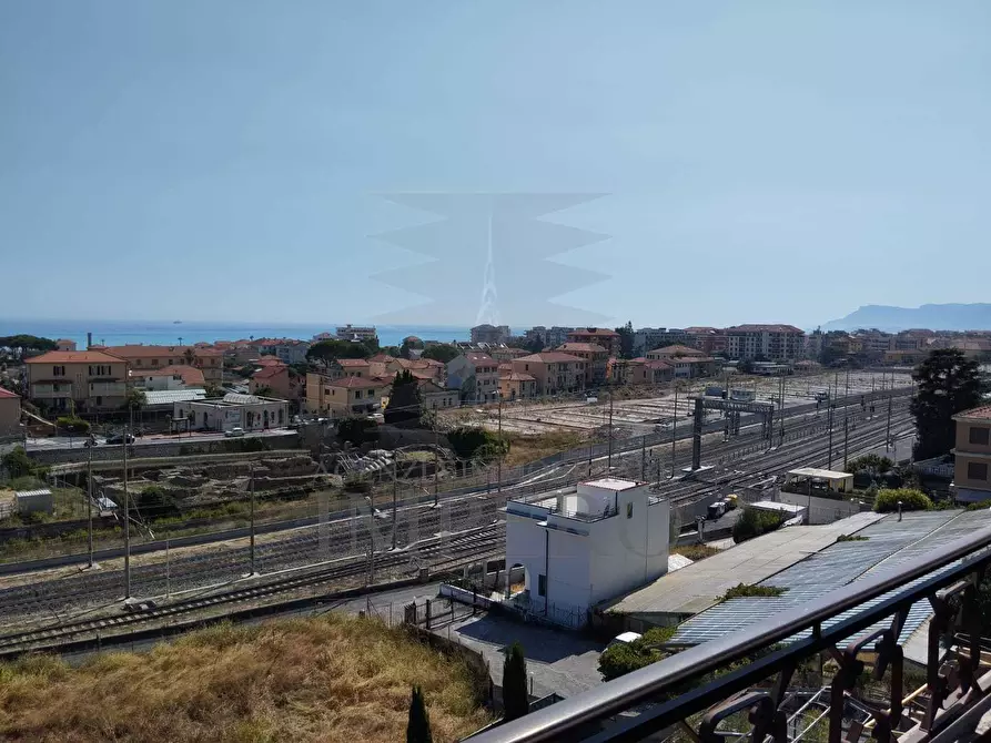 Immagine 3 di Monolocale in vendita  in Via Porta di Provenza 10 a Ventimiglia