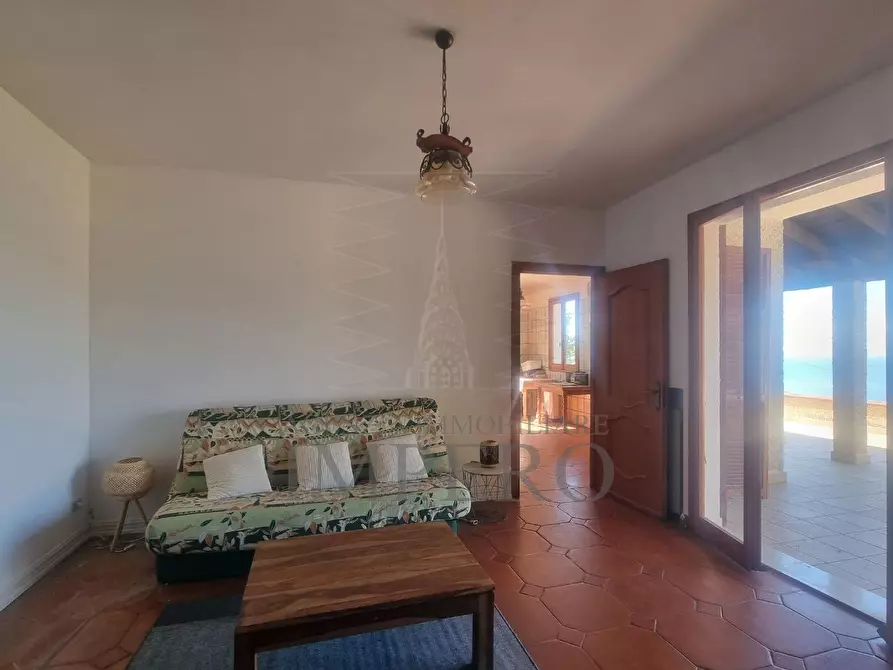Immagine 12 di Villa in vendita  in Via Nappio 24 a Ventimiglia