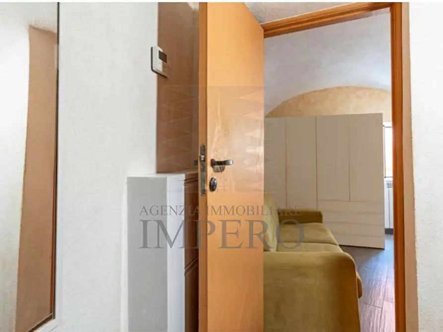 Immagine 17 di Bilocale in vendita  in Salita alle Mura 30 a Ventimiglia