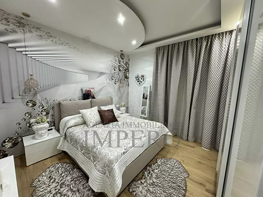 Immagine 9 di Porzione di casa in vendita  in Corso Limone Piemonte 10 a Ventimiglia