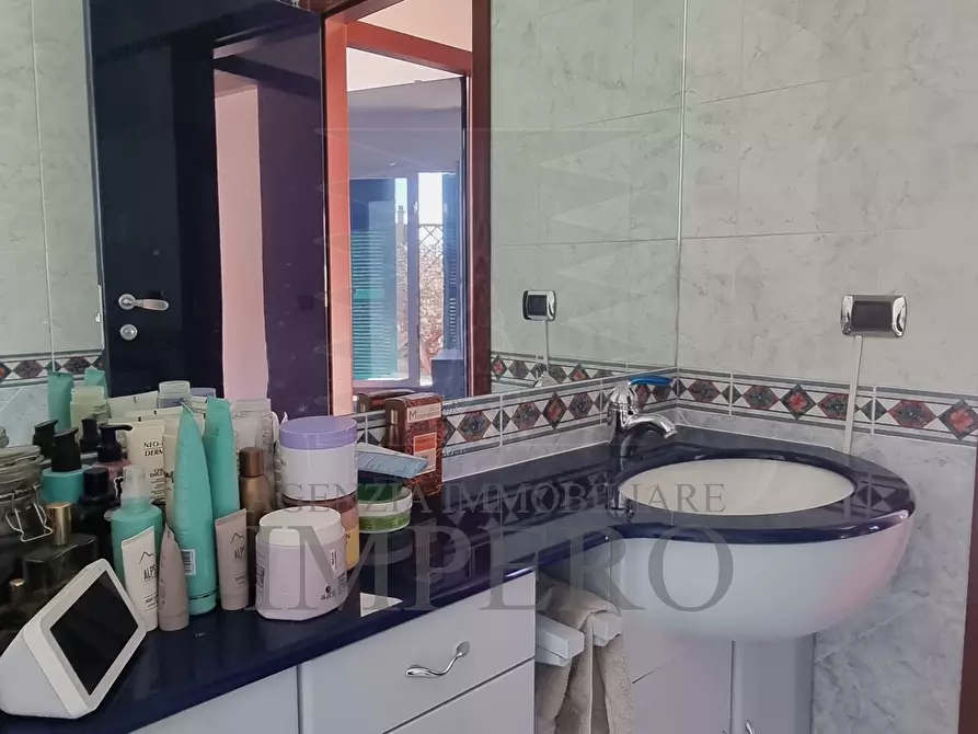 Immagine 42 di Attico in vendita  in Corso Genova 78 a Ventimiglia