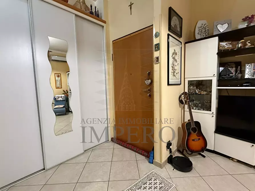 Immagine 10 di Quadrilocale in vendita  in Via Martiri della Liberta 9 a Ventimiglia
