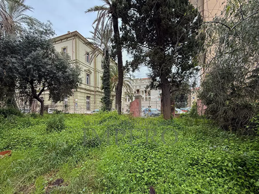 Immagine 7 di Villa in vendita  a Bordighera