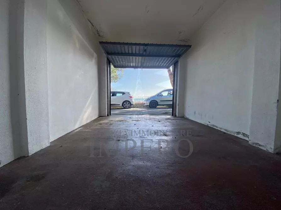 Immagine 5 di Garage in vendita  in Via delle Gerbere 3B a Ventimiglia