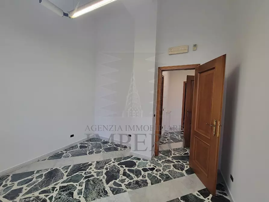 Immagine 9 di Bilocale in vendita  in Via Vittorio Veneto 13 a Bordighera