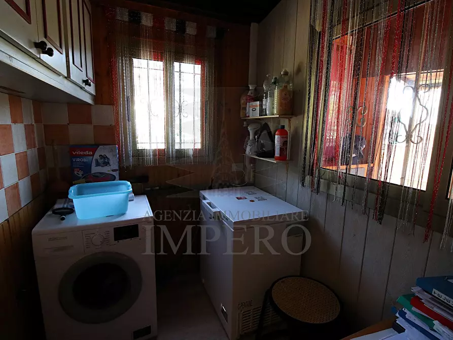 Immagine 30 di Villa in vendita  in Via delle Ginestre 8 a Ventimiglia