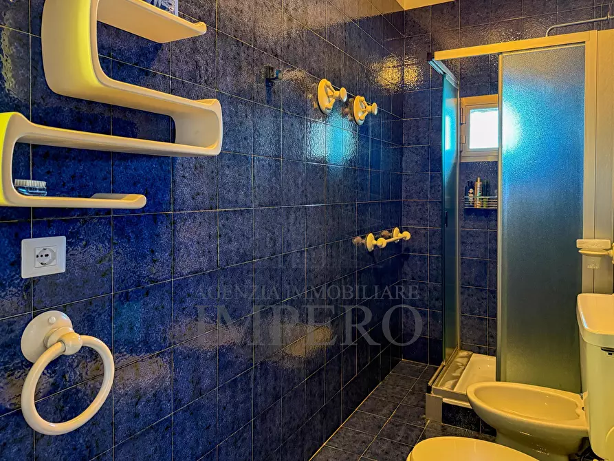 Immagine 22 di Pentalocale in vendita  in Corso Mentone 79 a Ventimiglia