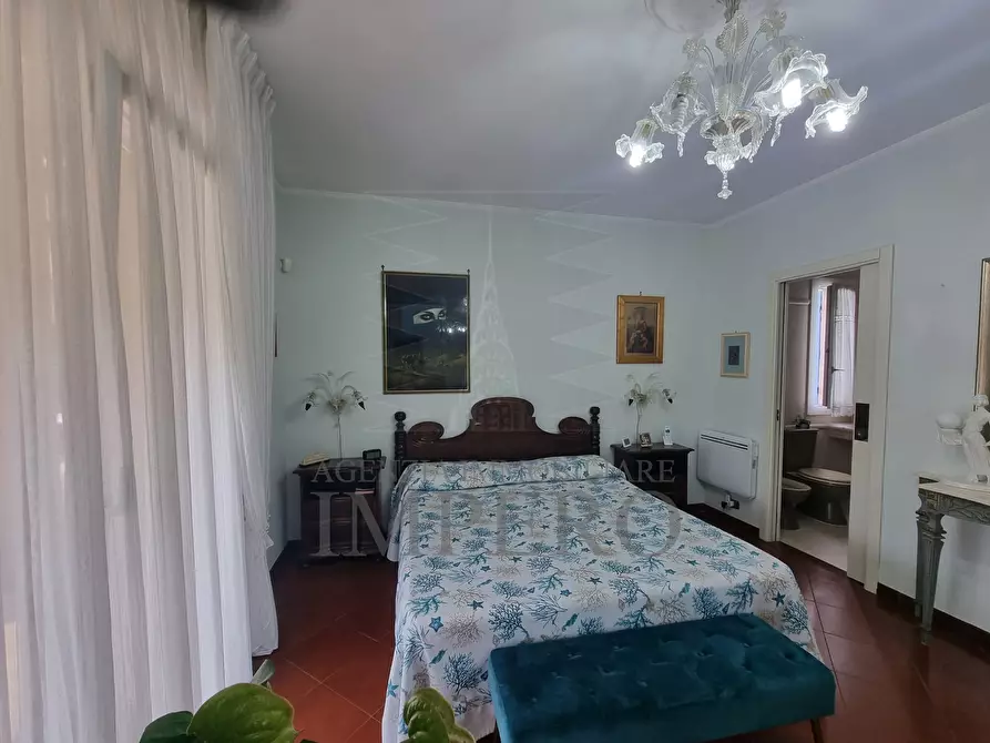 Immagine 38 di Villa in vendita  in Via Gallardi 63 a Ventimiglia