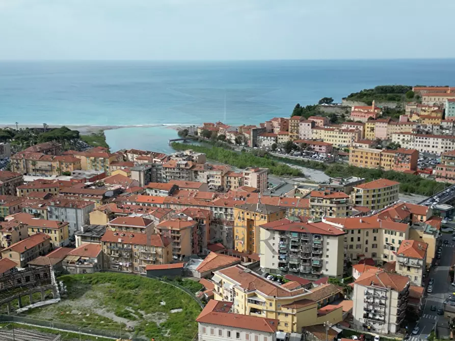 Immagine 1 di Trilocale in vendita  in Passaggio Trento Trieste 39 a Ventimiglia