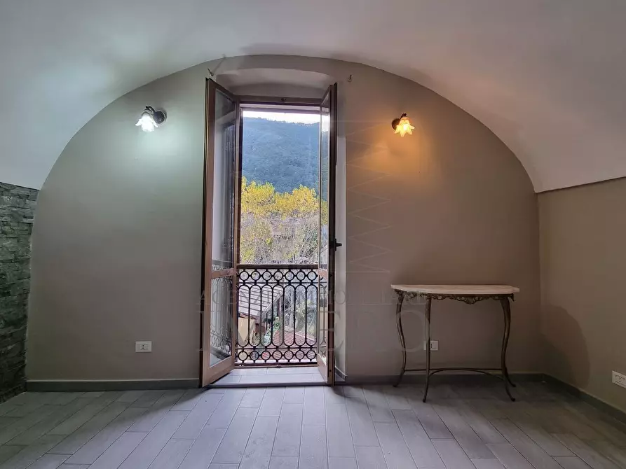 Immagine 6 di Pentalocale in vendita  in Via Case Palanchi 9 a Ventimiglia