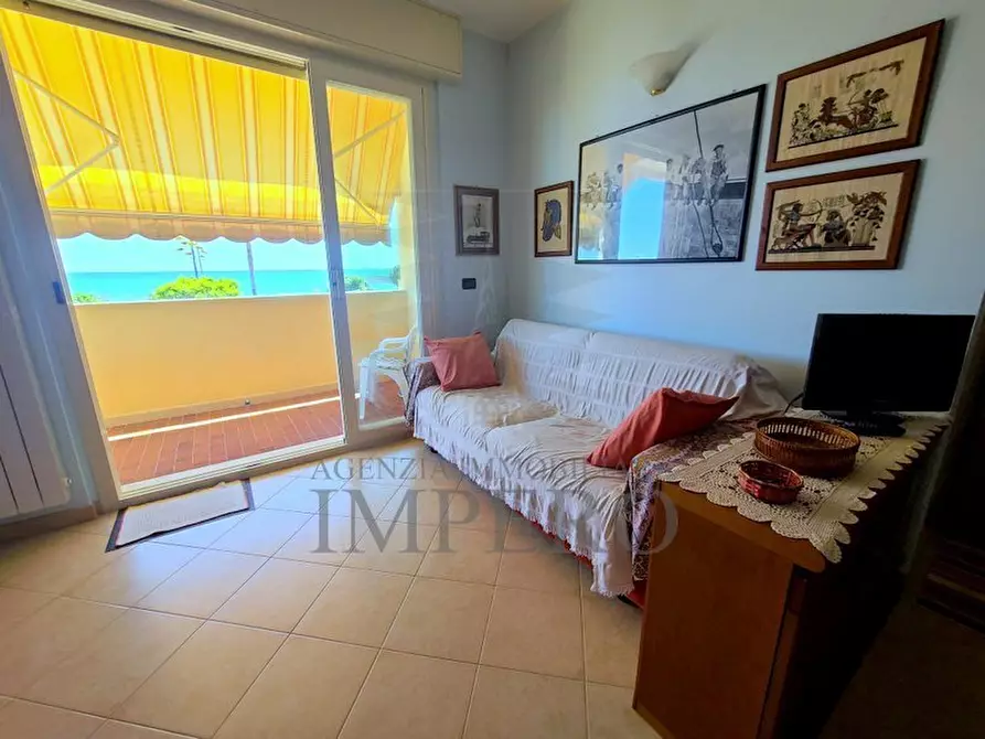 Immagine 1 di Bilocale in vendita  in Passaggio Trento Trieste a Ventimiglia