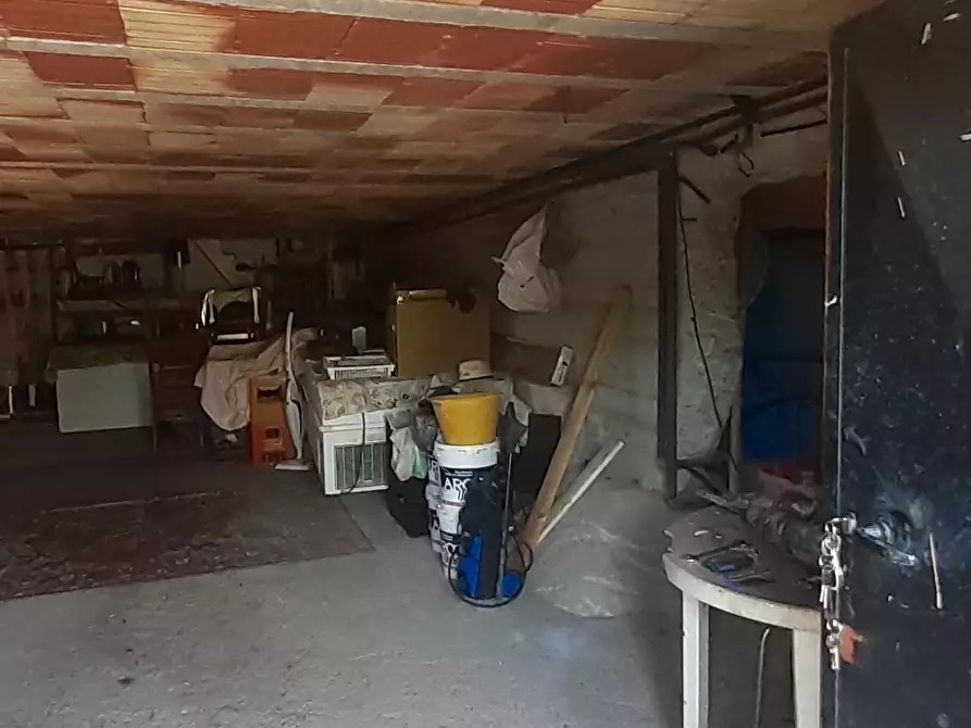 Immagine 45 di Casa indipendente in vendita  a Chieti