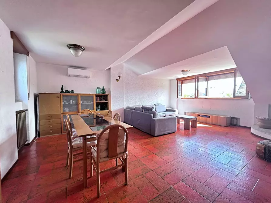 Immagine 4 di Trilocale in vendita  in Viale Maiella 23 a Francavilla Al Mare