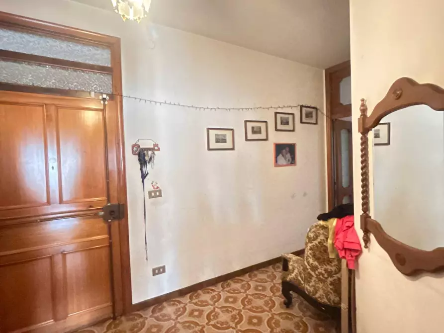 Immagine 6 di Pentalocale in vendita  in Viale Maiella 23/A a Francavilla Al Mare