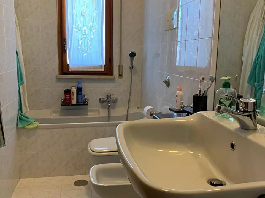 Immagine 9 di Bilocale in affitto  a Francavilla Al Mare