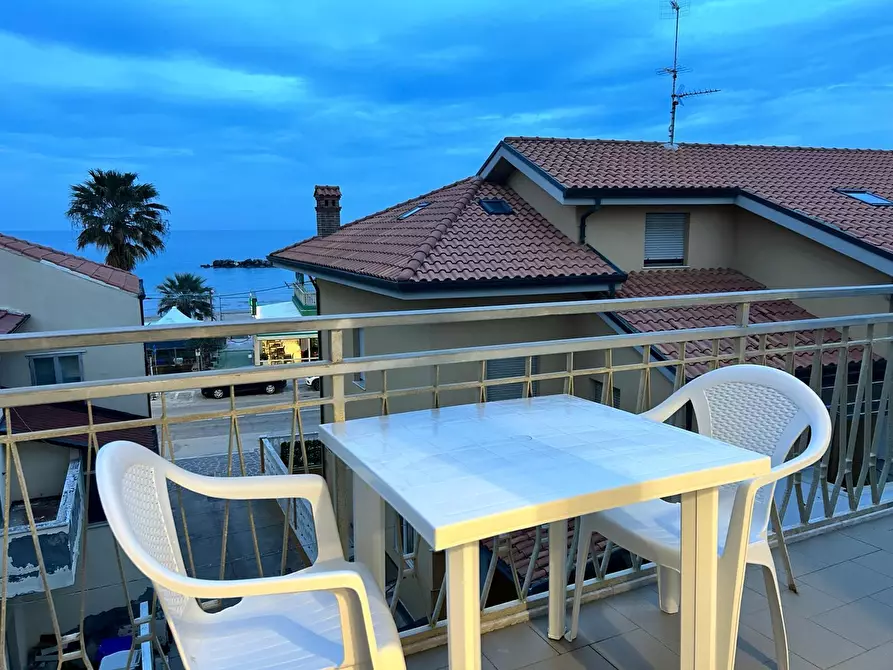 Immagine 25 di Pentalocale in affitto  in Viale Maiella 23/A a Francavilla Al Mare