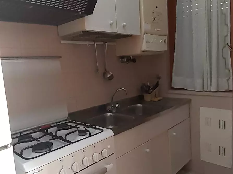 Immagine 2 di Trilocale in affitto  a Francavilla Al Mare