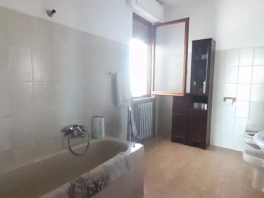 Immagine 37 di Casa indipendente in vendita  a Chieti