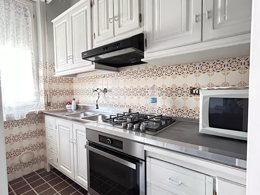 Immagine 4 di Trilocale in affitto  a Francavilla Al Mare