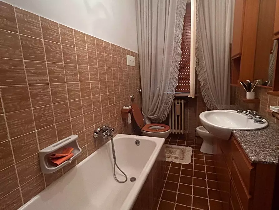 Immagine 10 di Quadrilocale in affitto  in Viale Maiella 23/A a Francavilla Al Mare