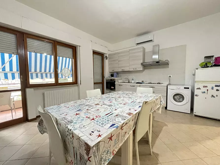 Immagine 11 di Trilocale in affitto  a Francavilla Al Mare