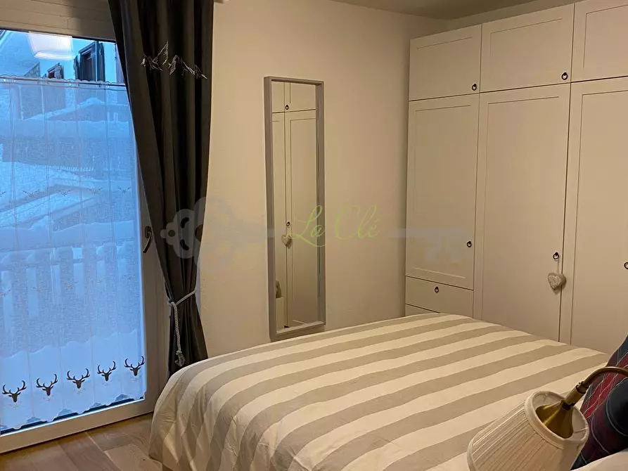 Immagine 10 di Trilocale in affitto  a Courmayeur
