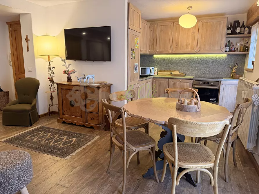 Immagine 5 di Trilocale in affitto  a Courmayeur