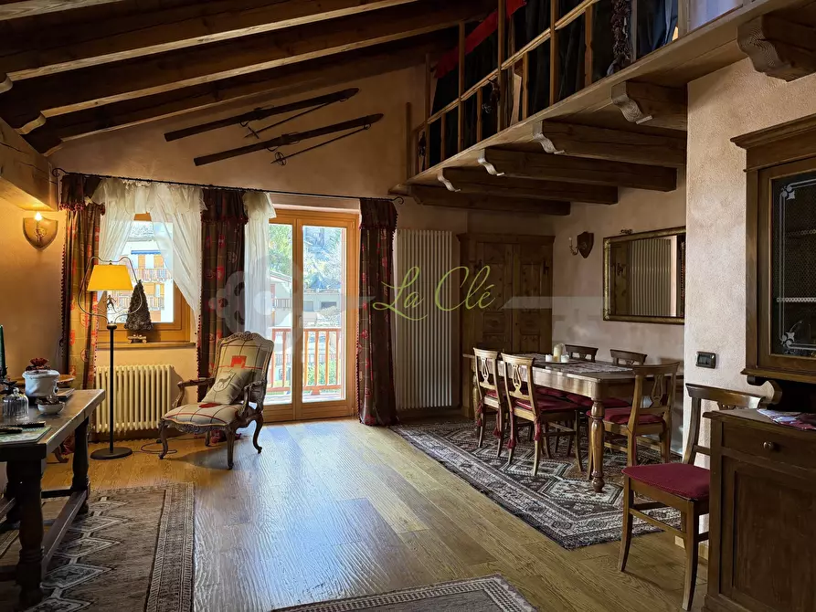 Immagine 9 di Trilocale in affitto  in Strada Regionale 41 a Courmayeur