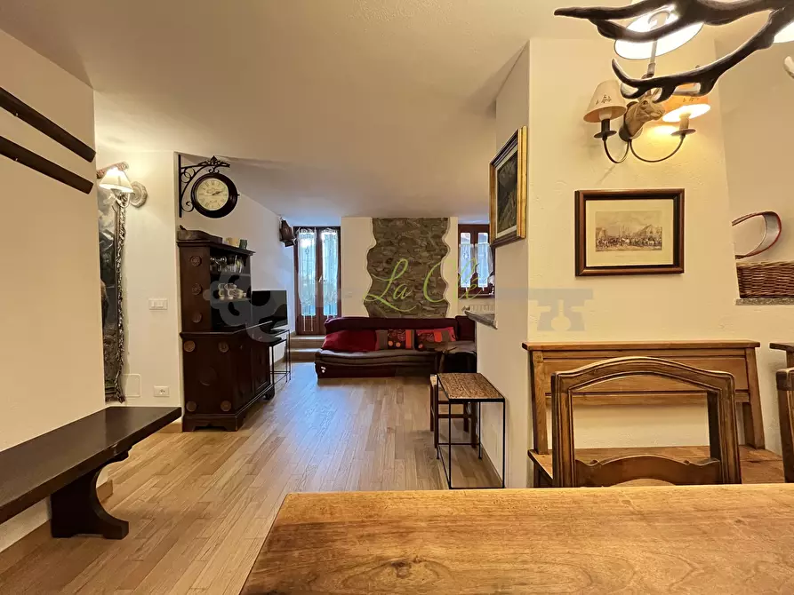 Immagine 8 di Quadrilocale in affitto  in Passaggio Truchet 2B a Courmayeur