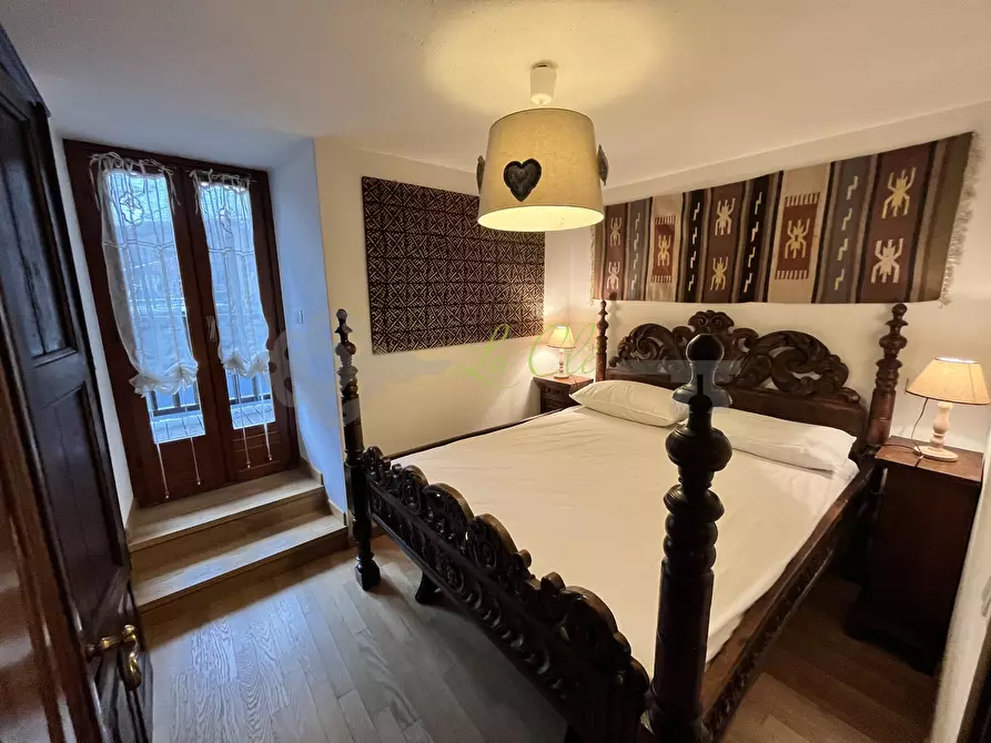 Immagine 13 di Quadrilocale in affitto  in Passaggio Truchet 2B a Courmayeur