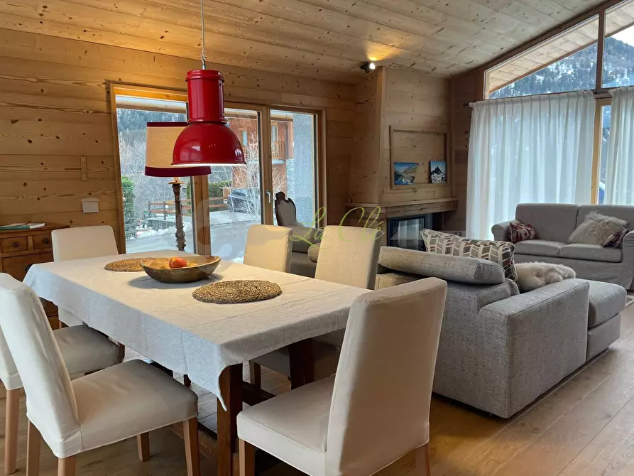 Immagine 18 di Trilocale in affitto  a Pre'-Saint-Didier