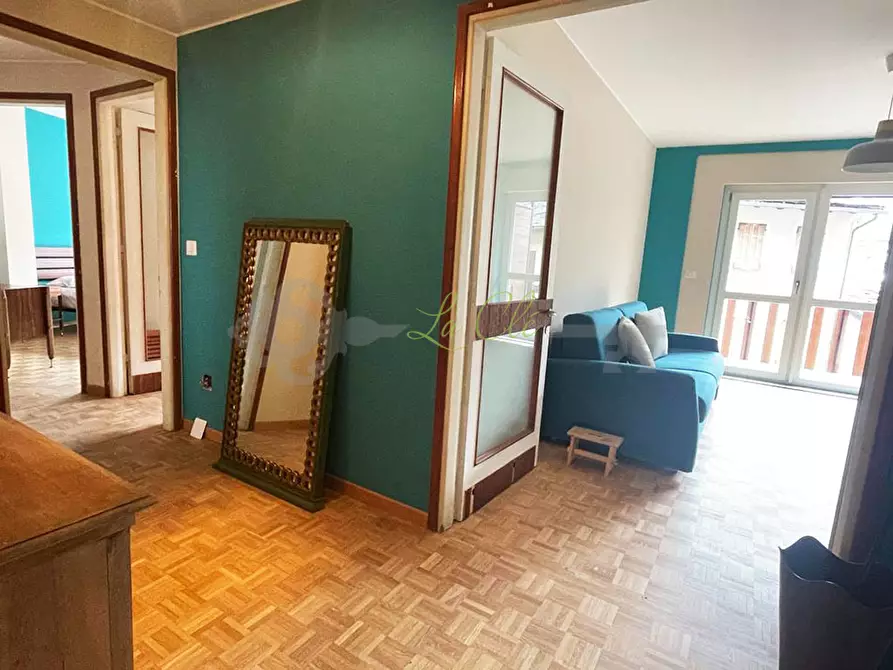 Immagine 13 di Trilocale in affitto  a Courmayeur