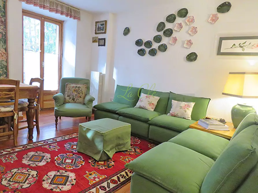 Immagine 3 di Quadrilocale in affitto  in Via Hermitage 2 a Courmayeur