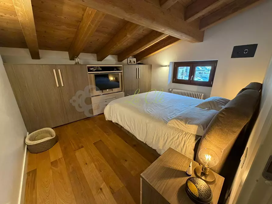 Immagine 17 di Mansarda in vendita  a Courmayeur