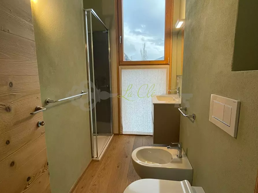 Immagine 16 di Trilocale in affitto  a Pre'-Saint-Didier