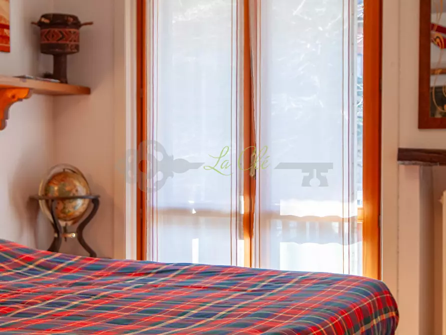 Immagine 18 di Quadrilocale in affitto  a Courmayeur