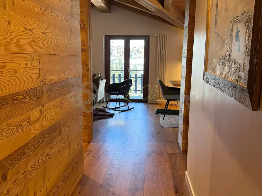 Immagine 26 di Mansarda in vendita  a Courmayeur