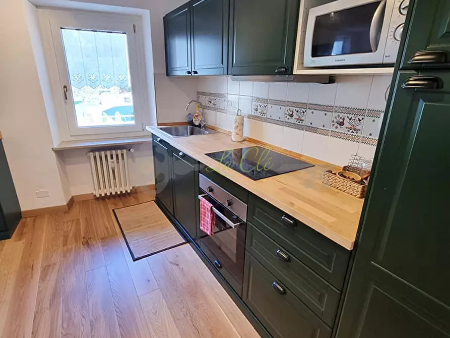 Immagine 5 di Trilocale in affitto  a Courmayeur