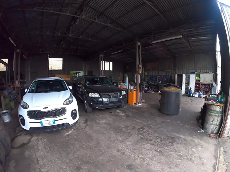 Immagine 11 di Laboratorio in vendita  in via fonte san geminiano 10 a Modena