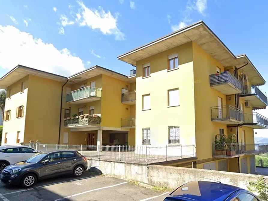 Immagine 1 di Trilocale in vendita  in Via Enrico de Nicola 102 a Zocca