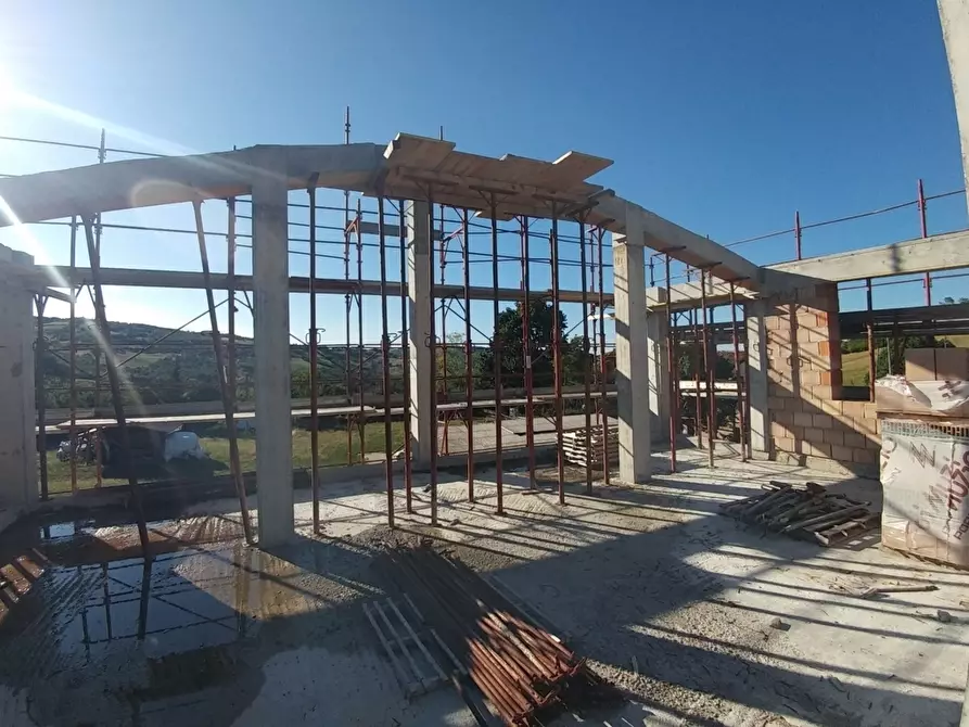 Immagine 14 di Casa indipendente in vendita  a Valsamoggia