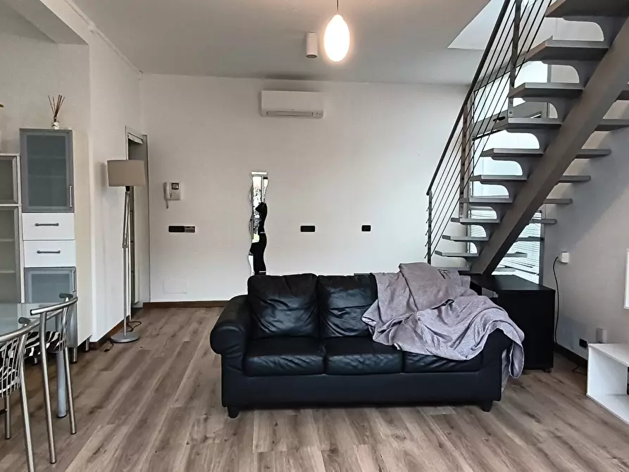 Immagine 1 di Bilocale in affitto  in Via Wiligelmo 85 a Modena