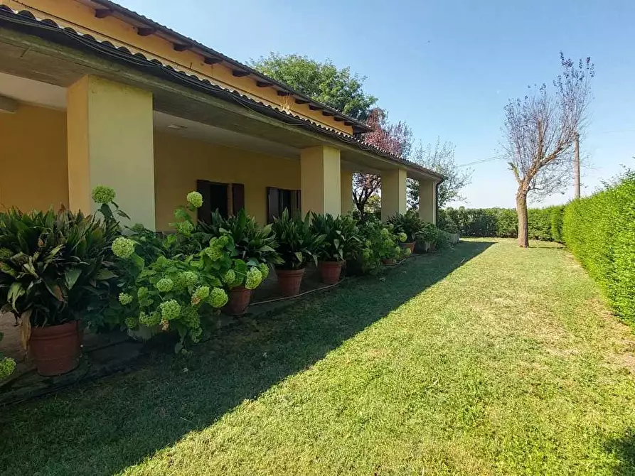 Immagine 28 di Villa in vendita  in Stradello Giovanardi 95 a Modena