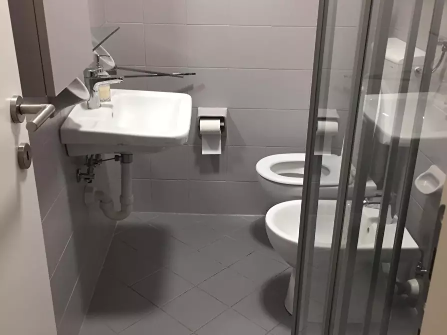 Immagine 9 di Bilocale in vendita  in Via Castelmaraldo 29 a Modena